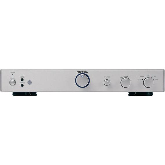 Rotel RC06 előerősítő